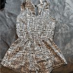 Black and White Geometric Women's Top Photo 2