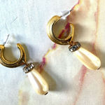 Vintage gold tone faux pearl drop earrings Photo 0