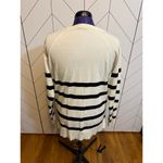 Bobeau  Women’s Medium White Black Striped V-neck long sleeve Corporatecore Work Photo 3