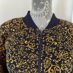 Jones New York Sz: M Bomber Jacket Gold Scroll-like All Over Abstract Pattern. Photo 8