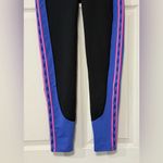 Lilly Pulitzer UPF 50+ Luxletic Weekender High Rise
Leggings Size S Photo 5