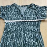 L.L.Bean  Hunter Green Snake Skin Print Rolled Short Sleeve Top Size Medium Photo 3