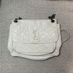 YSL Saint Laurent Niki Medium Flap Shoulder Bag in White Crinkled Leather Photo 2