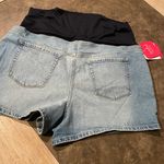 Isabel Maternity Maternity Crossover Panel Midi Jean Shorts  by Ingrid & Isabel Photo 5