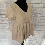 Listicle XS v-neck short sleeve baby doll top w/button back close Photo 3