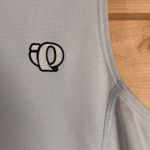 Pearl Izumi  Sleeveless Women’s Cycle Top Size Large Photo 2