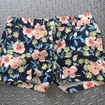 Gap floral  shorts Photo 0