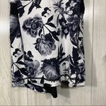 Lululemon  Push Your Limits Tank Top in Brisk Bloom Floral size 6 Photo 5