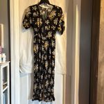 American Eagle Women's Jumpsuit Black Daisy Floral Size Small V-Neck Date Night Photo 1