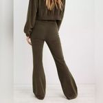 Aerie  Groove-On Rib Velour Flare Pant Nomad Olive Size S Photo 1