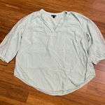 Torrid Blouse Womens Size 1X Green Top Lace Sleeve Plus V Neck Casual Comfy Photo 0