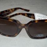 Oscar de la Renta  Leopard Frame Sunglasses Photo 5