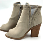 Vince Camuto NEW  Womens 8.5 Suede Block Heel Ankle Boots Grey Western Chic Shoes Photo 0