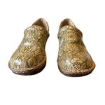 Born concept BOC Shoes Women Sz 8 Peggy Snake Print Slip On Clogs C00087 Brown Photo 4