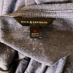 Rock & Republic Women’s  Grey Graphic Sweatshirt Size XS Photo 2