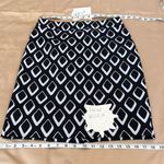 Ann Taylor sz 4 blue and white abstract print fully lined back zip skirt EUC Photo 3