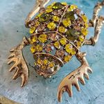 Antique Gold Finish Beetle Brooch Pin Yellow Photo 2