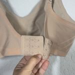 FLAW Honeylove Silhouette Bra Size Medium Photo 3