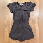 Marine layer  Double Cloth Gauze Romper Grey Short Sleeve XS Photo 1