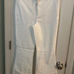 American Eagle White Super High Rise Flare Jeans – Size 8 Short (29 Photo 0