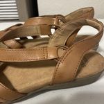 Earth Origins  Strappy Sandals Women's Size 9M Berri Taupe Leather Photo 5