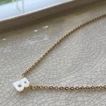 Letter B Necklace Gold Photo 0