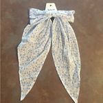 Nordstrom  Blue Floral Hair Bow New With Tags Photo 4