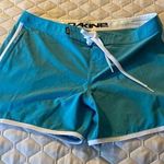 Dakine -  Women’s Board shorts size Sm-NWOTS Photo 0