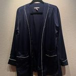 Victoria's Secret Victoria’s Secret Satin-Like Navy Blue Pink Trim Jacket Style Robe Size Medium Photo 2