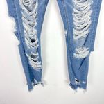 American Eagle  Stretch Destroyed Mom Jeans Distressed Ripped Size 4 EUC Photo 2