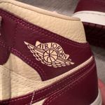 Nike Mid Air  Jordan 1 Women’s Photo 4