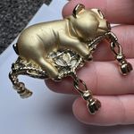 Signed AJC Gold Tone Pig On Tasseled Pillow Brooch Pin Photo 7