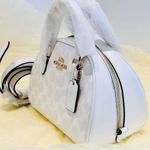Coach Sydney Satchel In Signature Canvas Chalk/Glacier White NWT CA591. Photo 3