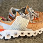 on cloud  Swift  Photo 2