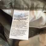 Old Navy Women’s Camouflage Skinny Stretchy Cargo Pants Photo 4