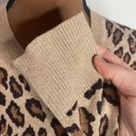Ellen Tracy tan cheetah print sweater lightweight size S Photo 8