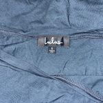 Lulus Dark grey cropped t shirt Photo 2