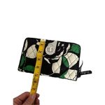 Vera Bradley  Ultimate Wristlet / Wallet Imperial RoseVera - green and black Vera Photo 5