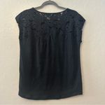 LC Lauren Conrad ⭐️ black short sleeve 100% linen shirt with floral lace small Photo 9