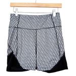 Athleta Vivid Velocity Shorts Workout Biker Sz S Photo 6