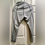 Tek Gear leggings - heather gray w/black trim - Large Photo 2