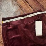 Lululemon 🍋  Scuba HR Mini Skirt Velvet - Garnet - size medium Photo 3