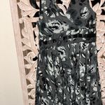 Studio I - Black and White Floral Dress -Sz 14 Photo 1