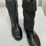Womans Black Waterproof Size 8 Extra Wide Pull On Lined Snow Boots Photo 0