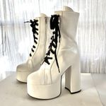DEMONIA Platform Lace Up Lamoda White Boots LMF 121 Women's Size 6.5 Photo 0