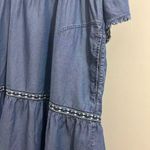 NWOT John Mark Embroidered V Photo 5