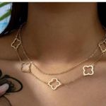 New— Golden Hollow Out Four Photo 0