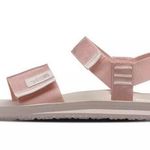 The North Face Skeena Sandals slides Photo 1