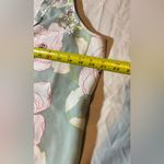 Madison Leigh women’s green floral v neck Madison sleeveless Tank Top LG cute GUC polyester Photo 2