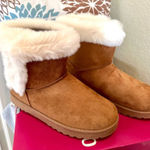 New! Cozy Brown Suede Winter Boots with Faux Fur Tan Size 6 Photo 0
